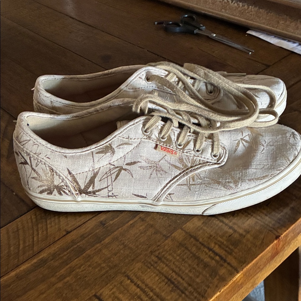 Vans Kids Cream Sneakers